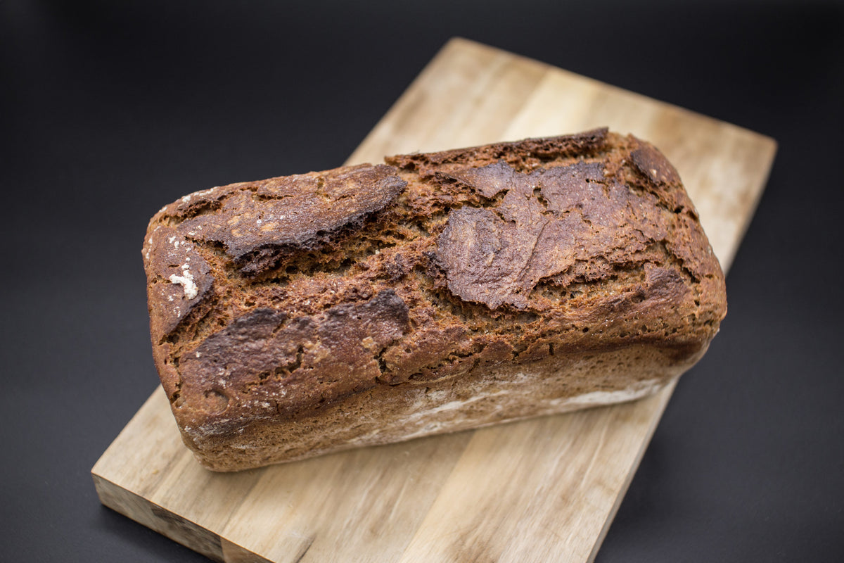 Roggenvollkorn Brot